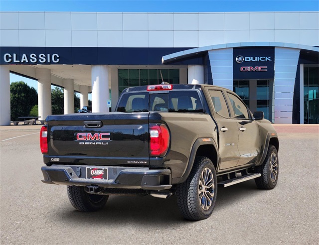 2024 GMC Canyon Denali 4