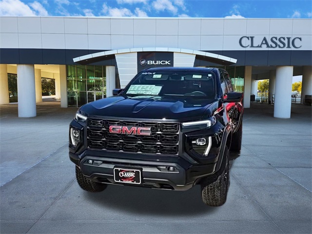 2024 GMC Canyon Elevation 3