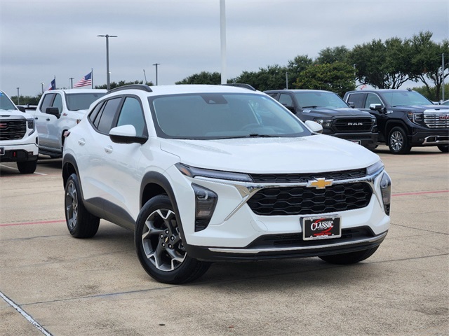 2024 Chevrolet Trax LT 1