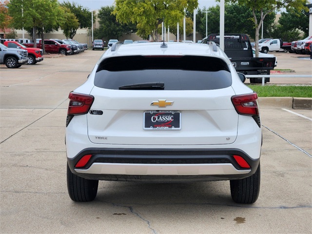 2024 Chevrolet Trax LT 6