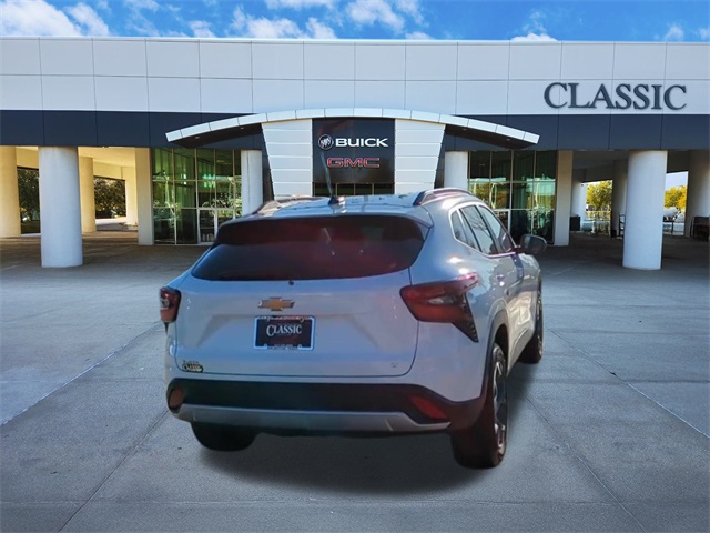 2024 Chevrolet Trax LT 7