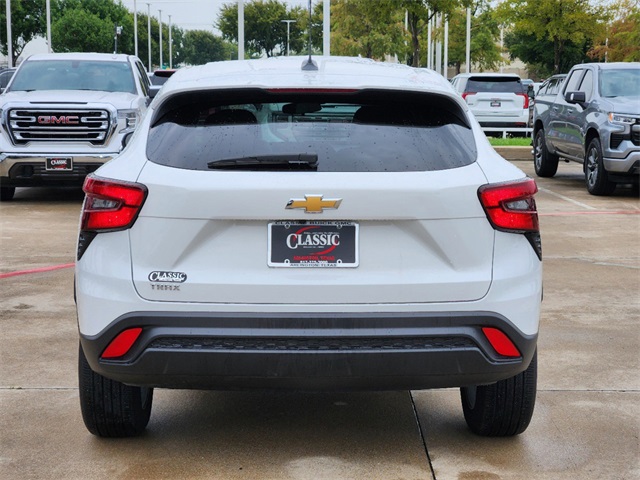 2024 Chevrolet Trax LS 6