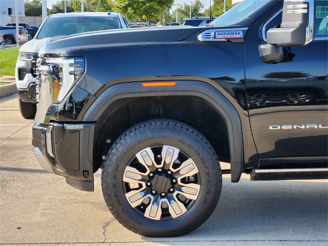 2024 GMC Sierra 2500HD Denali 13