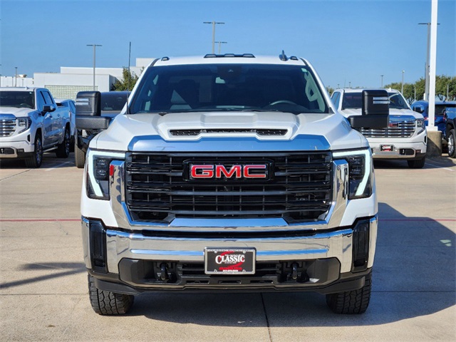 2024 GMC Sierra 2500HD Pro 2