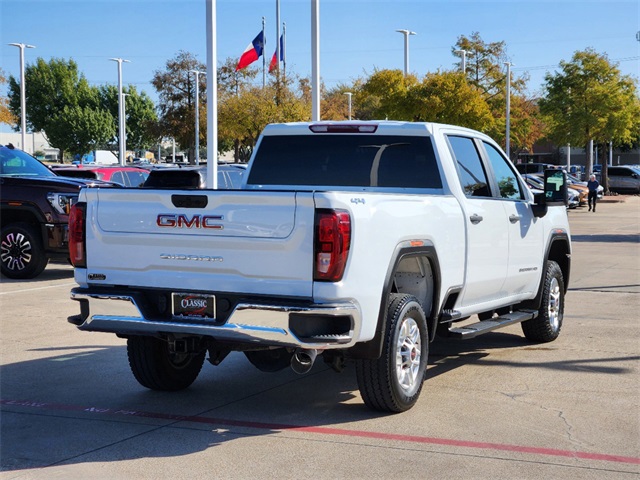 2024 GMC Sierra 2500HD Pro 7