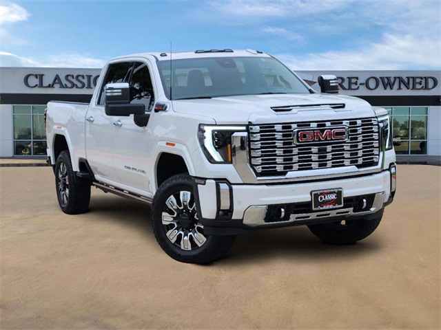 2024 GMC Sierra 2500HD Denali 1