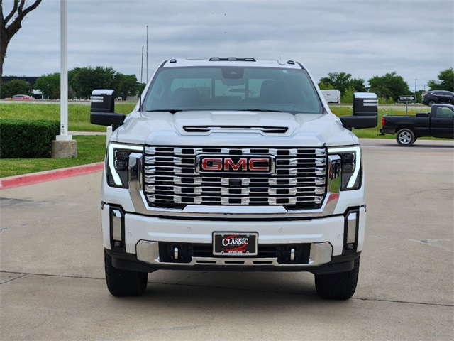 2024 GMC Sierra 2500HD Denali 2