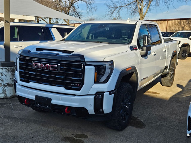 2024 GMC Sierra 2500HD AT4 3