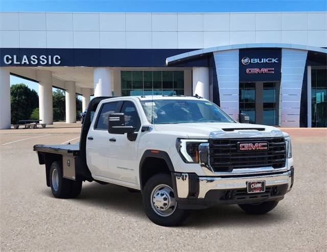 2024 GMC Sierra 3500HD Pro 1