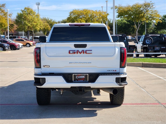 2024 GMC Sierra 2500HD AT4 6