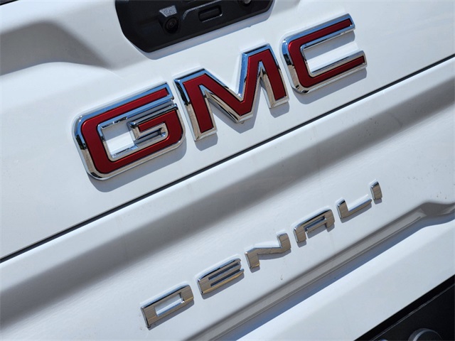 2024 GMC Sierra 3500HD Denali 8