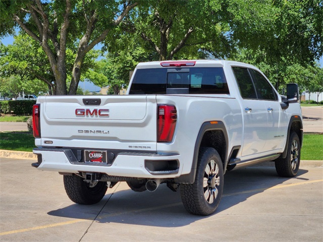 2024 GMC Sierra 2500HD Denali 3