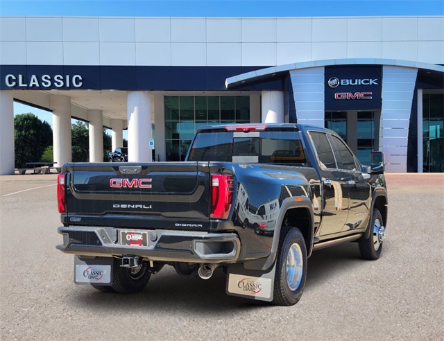 2024 GMC Sierra 3500HD Denali 4