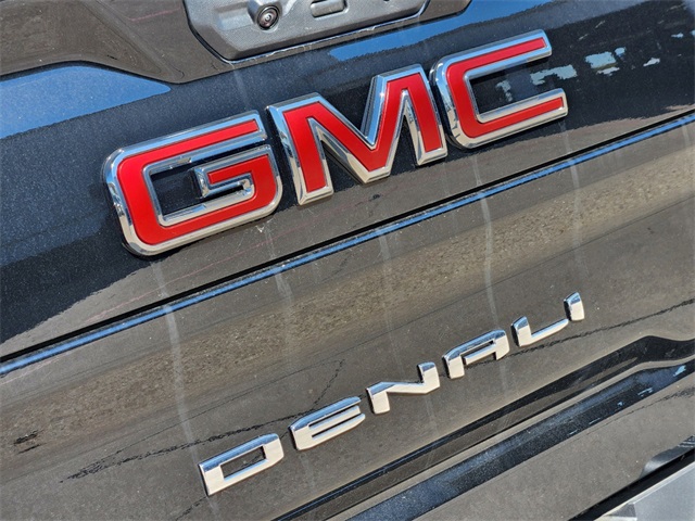 2024 GMC Sierra 3500HD Denali 8