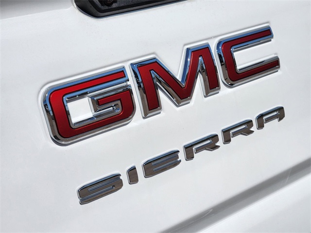 2024 GMC Sierra 2500HD Pro 8