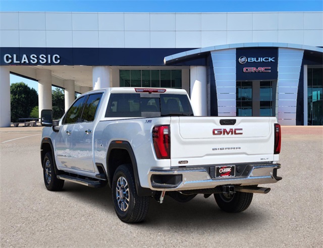 2024 GMC Sierra 2500HD SLT 3