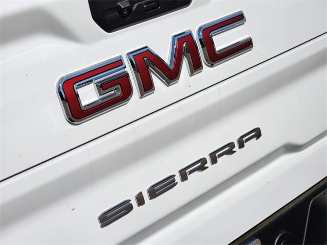 2024 GMC Sierra 2500HD SLT 8