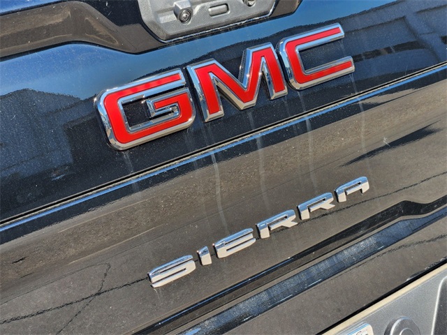 2024 GMC Sierra 2500HD SLT 8