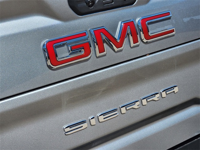 2024 GMC Sierra 2500HD SLT 8