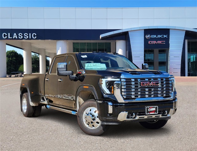 2024 GMC Sierra 3500HD Denali 1