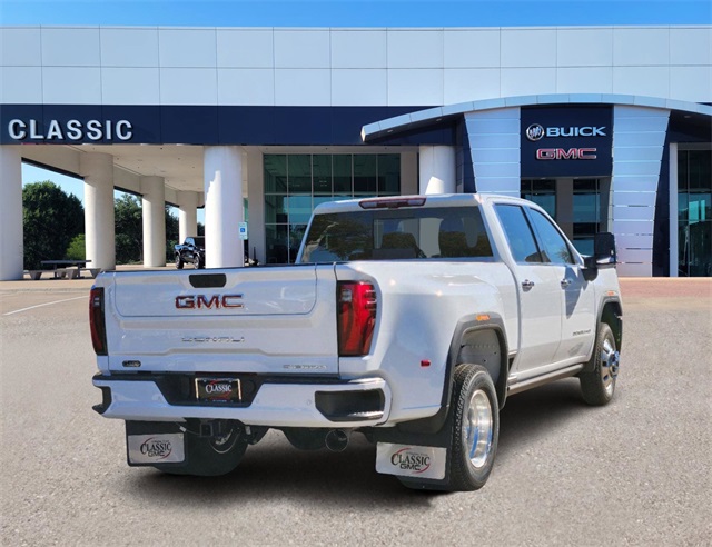 2024 GMC Sierra 3500HD Denali 4