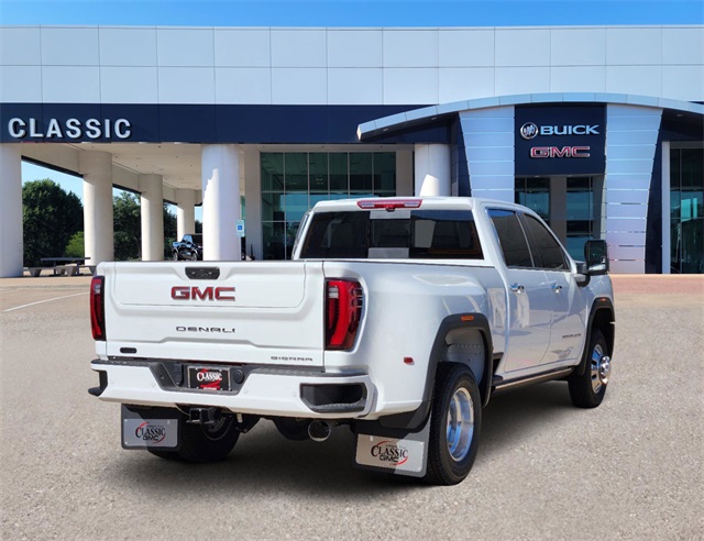 2024 GMC Sierra 3500HD Denali 4