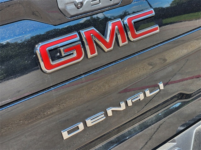 2024 GMC Sierra 3500HD Denali 8