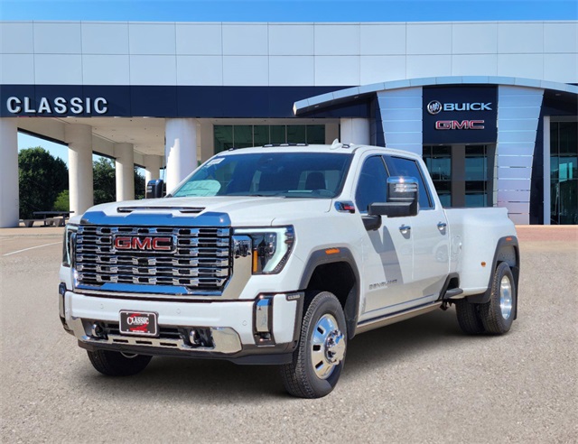 2024 GMC Sierra 3500HD Denali 2