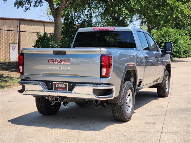 2024 GMC Sierra 2500HD Pro 4