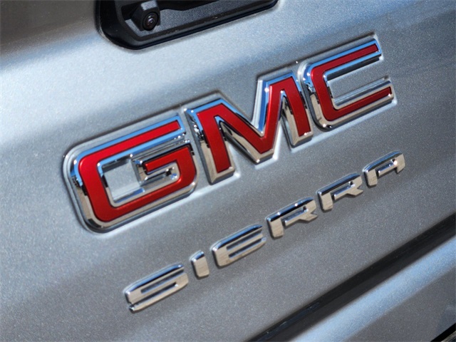 2024 GMC Sierra 2500HD Pro 8