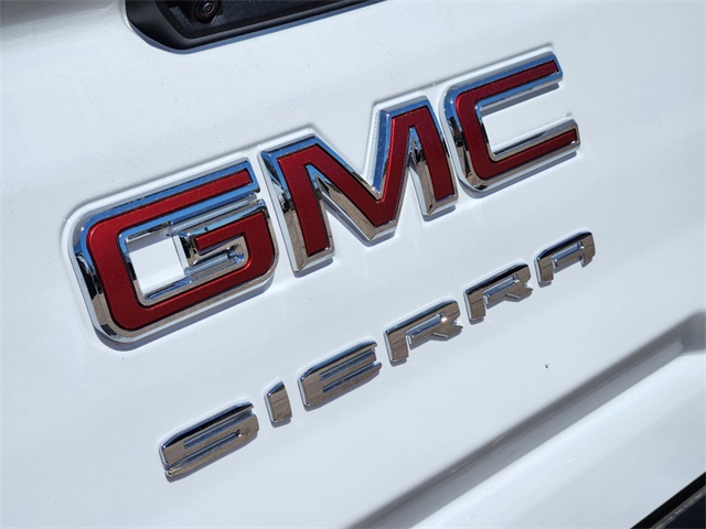 2024 GMC Sierra 2500HD Pro 8