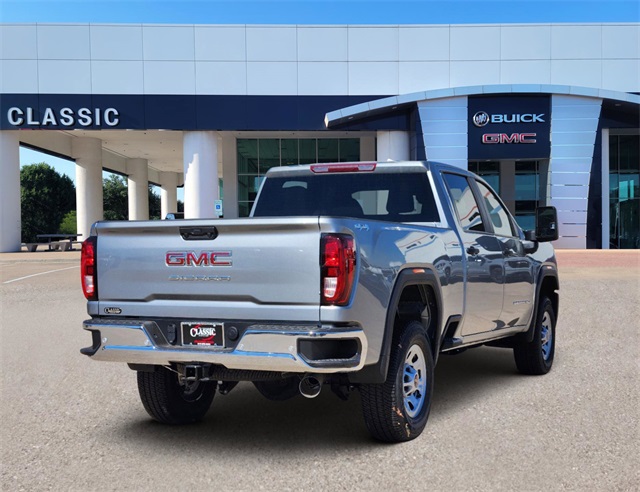 2024 GMC Sierra 2500HD Pro 4