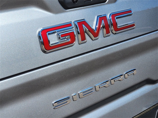 2024 GMC Sierra 2500HD SLT 8