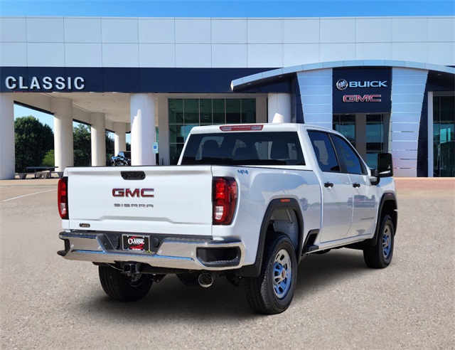 2024 GMC Sierra 2500HD Pro 4