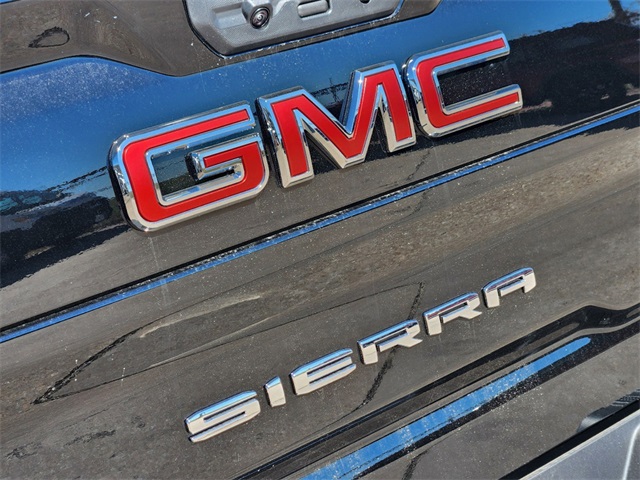 2024 GMC Sierra 2500HD SLT 8