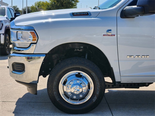 2024 Ram 3500 SLT 8