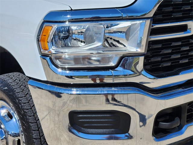 2024 Ram 3500 SLT 9