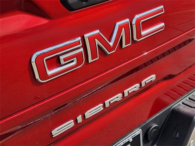 2024 GMC Sierra 1500 SLT 7