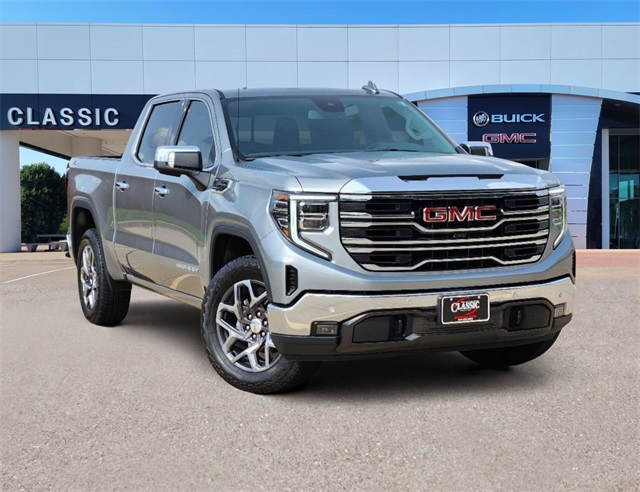 2024 GMC Sierra 1500 SLT 1