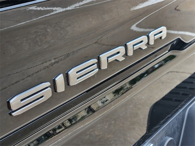 2024 GMC Sierra 1500 SLT 5