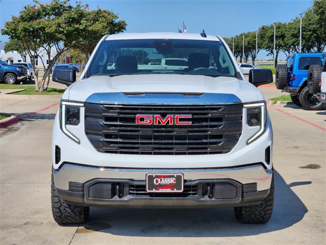 2024 GMC Sierra 1500 Pro 2