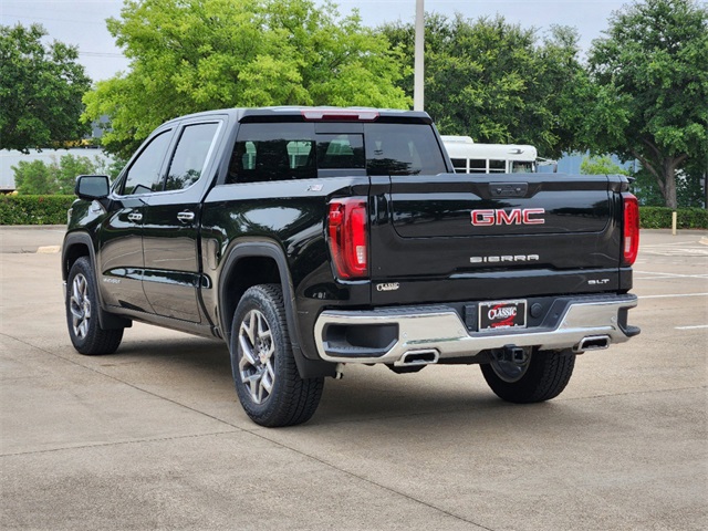 2024 GMC Sierra 1500 SLT 4