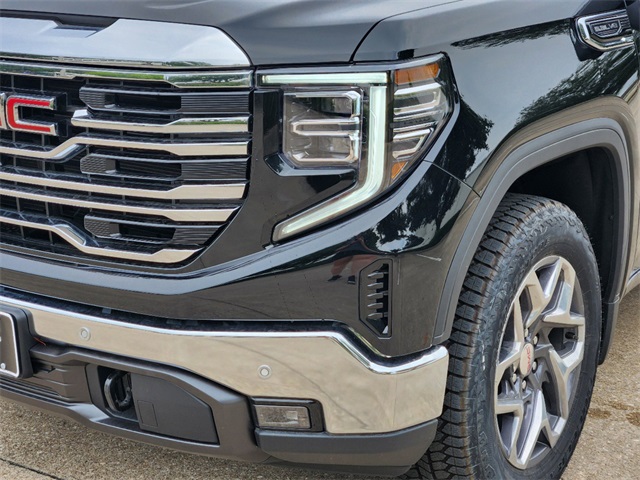 2024 GMC Sierra 1500 SLT 5