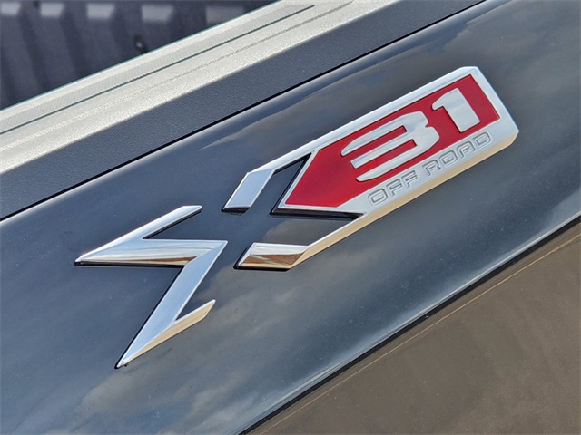 2024 GMC Sierra 1500 SLT 7