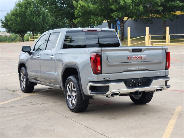 2024 GMC Sierra 1500 SLT 3