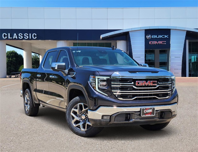 2024 GMC Sierra 1500 SLT 1