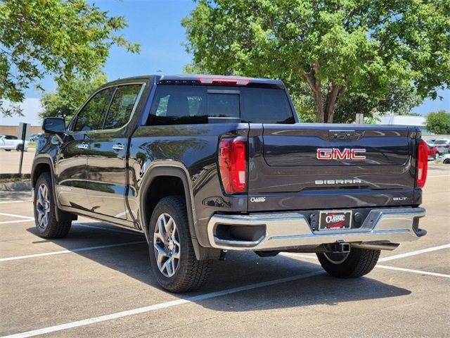 2024 GMC Sierra 1500 SLT 3