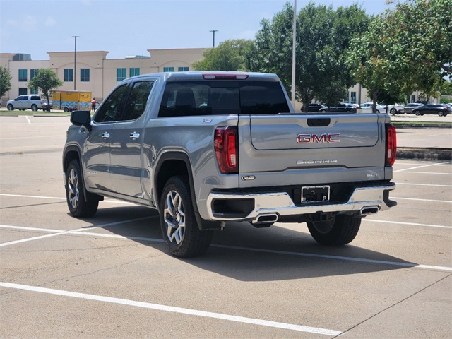 2024 GMC Sierra 1500 SLT 3