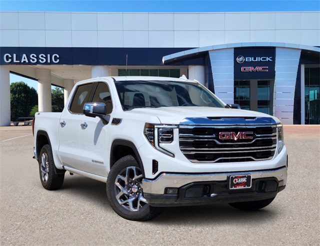 2024 GMC Sierra 1500 SLT 1