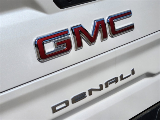 2024 GMC Sierra 1500 Denali 8